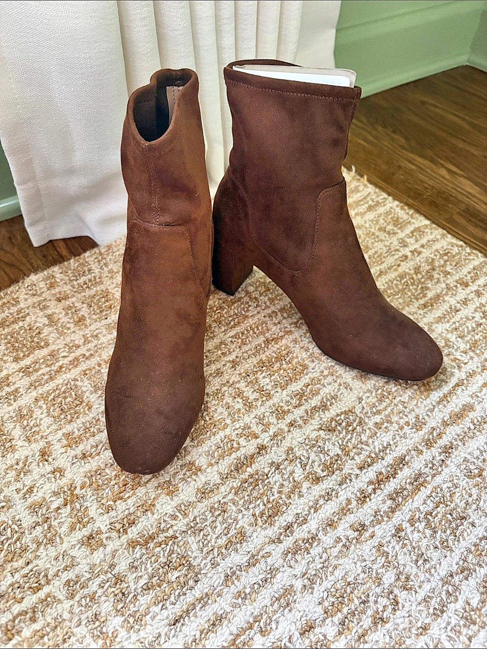 Ann Taylor Brown Heeled Ankle Boots US 8M